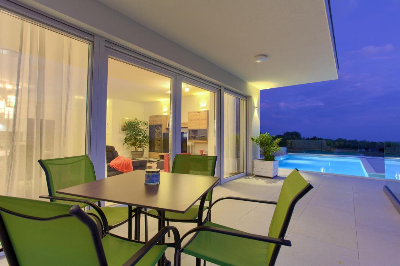 Villa Helines***** Linardici Bagian luar foto